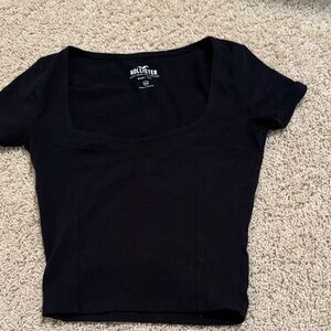 Hollister Women's Elegant Black Crop Top
